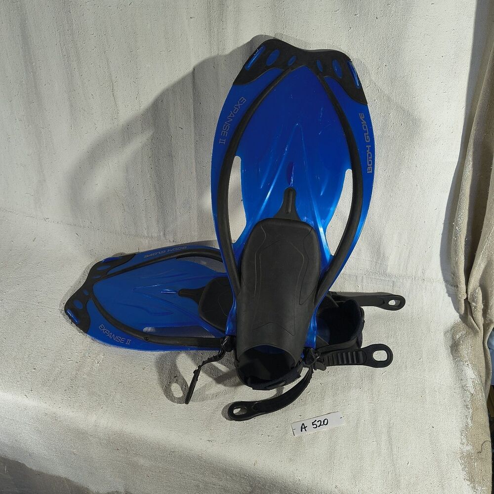 Unisex Swim Fins Adjustable Black And Royal Blue Body Glove Expanse II